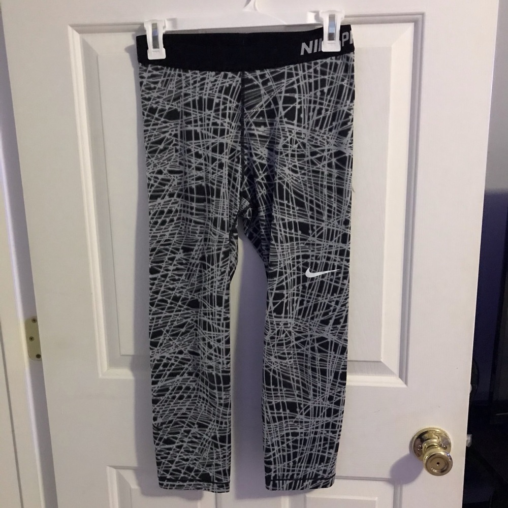 Nike Pro Cropped Legging